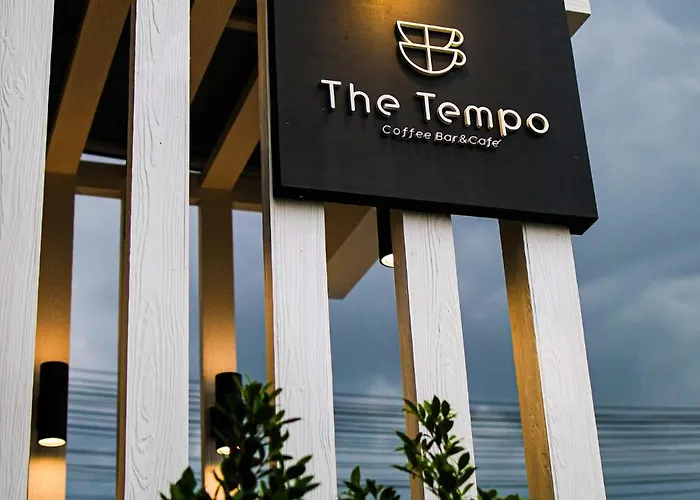 Кемпинг The O-zone Airport Riviera 3*