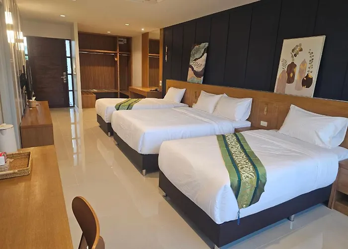 The O-zone Airport Riviera 3*